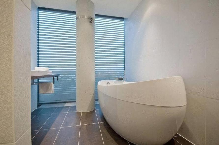 Hotel Im Hegau Tower Зинген Экстерьер фото